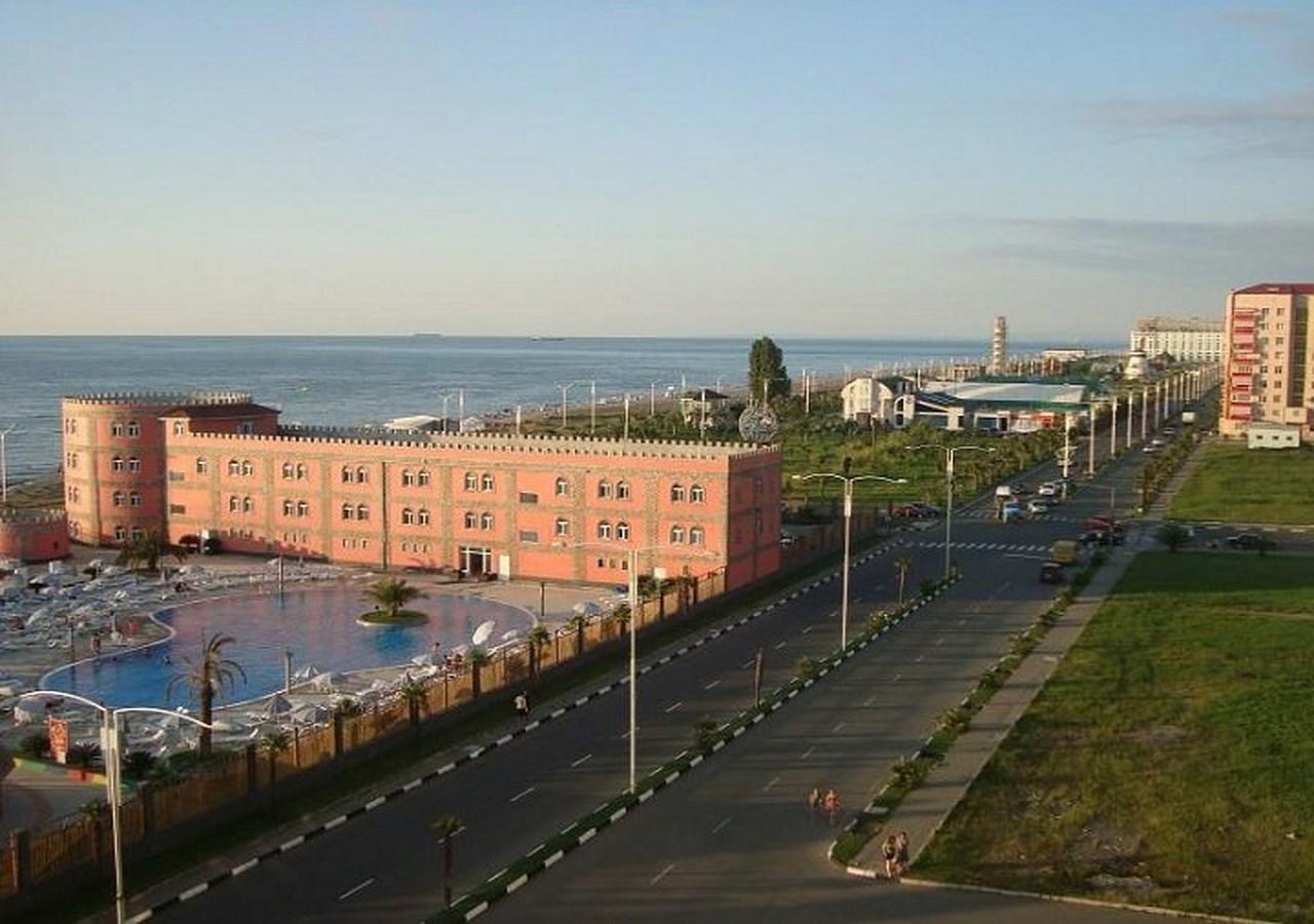 Apartment Near The Sea Batumi Exterior photo